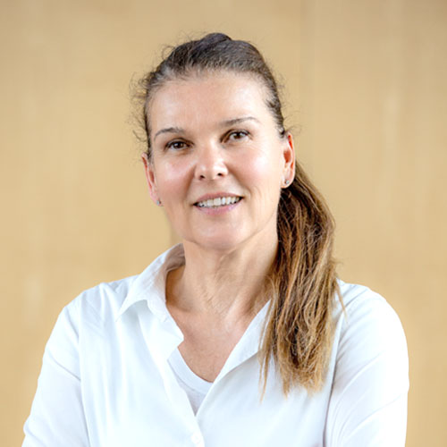 Portrait von Ellena Krämer, Landeshauptstadt Stuttgart, Stellvtr. Stabsstellenleitung, Kommunale Kriminalprävention, Referat Sicherheit, Ordnung und Sport